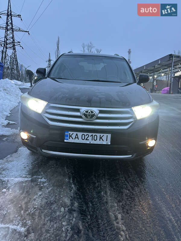 Внедорожник / Кроссовер Toyota Highlander 2011 в Киеве фото Внедорожник / Кроссовер Toyota Highlander 2011 в Киеве