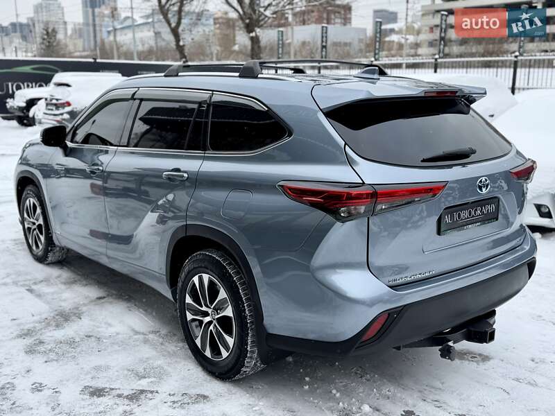 Позашляховик / Кросовер Toyota Highlander 2021 в Києві фото 12 Позашляховик / Кросовер Toyota Highlander 2021 в Києві