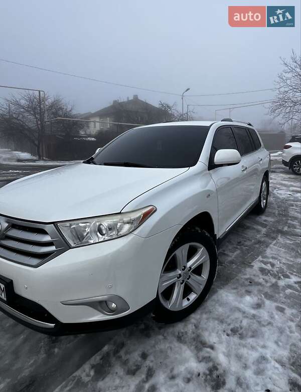 Внедорожник / Кроссовер Toyota Highlander 2012 в Подольске фото 8 Внедорожник / Кроссовер Toyota Highlander 2012 в Подольске