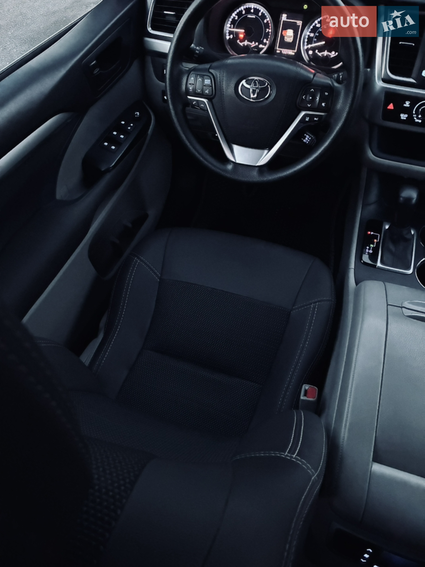 2017 Toyota Highlander - мініатюра 32