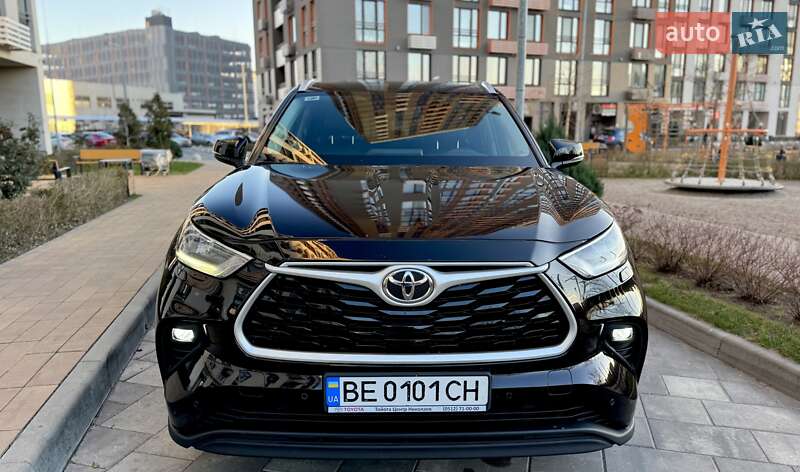 Toyota Highlander 2020