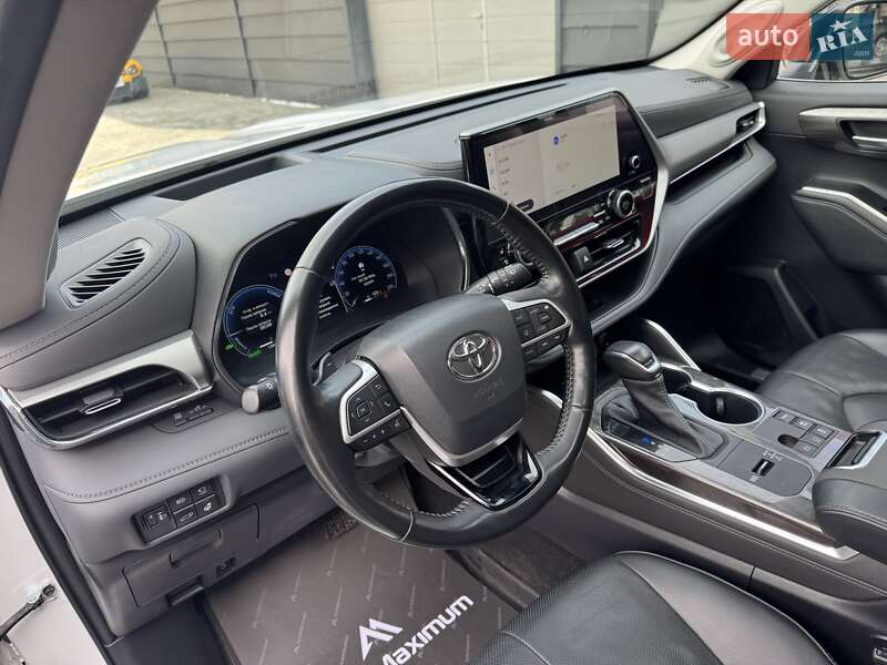 Позашляховик / Кросовер Toyota Highlander 2023 в Одесі фото 18 Позашляховик / Кросовер Toyota Highlander 2023 в Одесі
