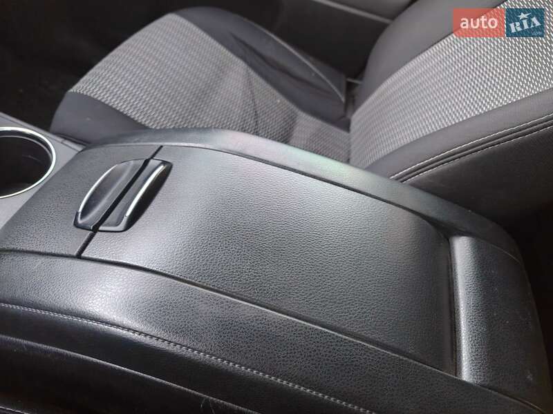 Позашляховик / Кросовер Toyota Highlander 2017 в Києві