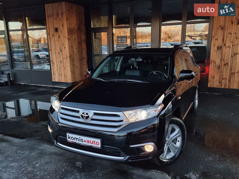Внедорожник / Кроссовер Toyota Highlander 2013 в Виннице