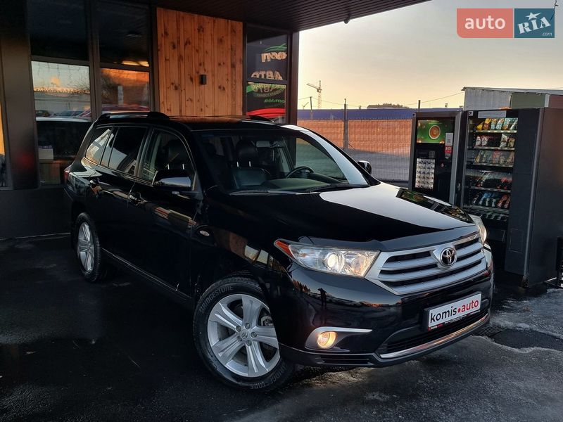 Внедорожник / Кроссовер Toyota Highlander 2013 в Виннице
