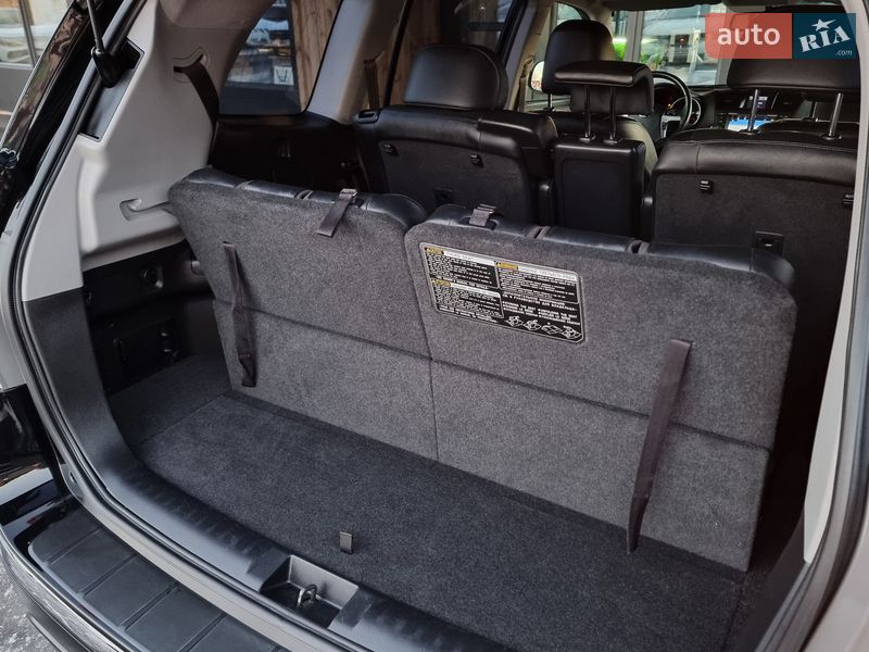 Внедорожник / Кроссовер Toyota Highlander 2013 в Виннице