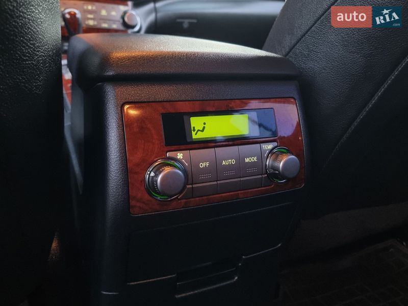 Внедорожник / Кроссовер Toyota Highlander 2013 в Виннице