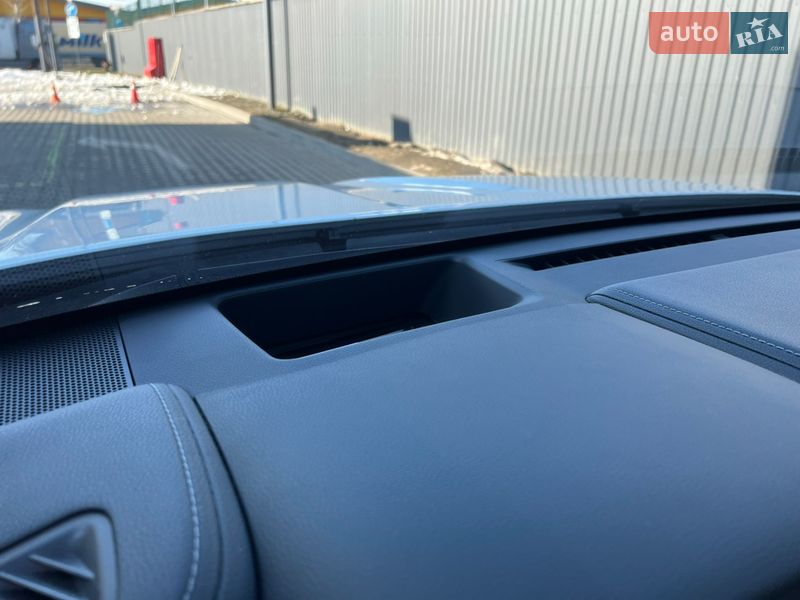 Внедорожник / Кроссовер Toyota Highlander 2020 в Киеве