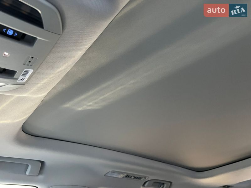 Внедорожник / Кроссовер Toyota Highlander 2020 в Киеве