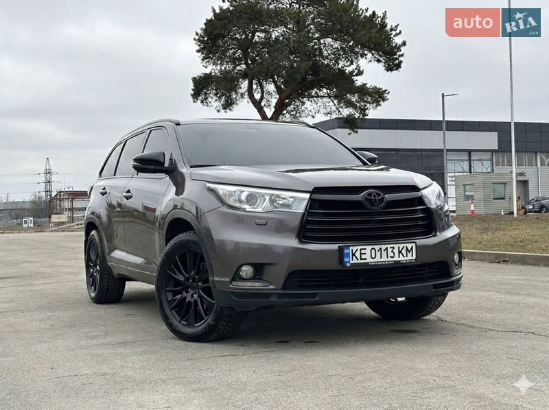 Toyota Highlander 2015