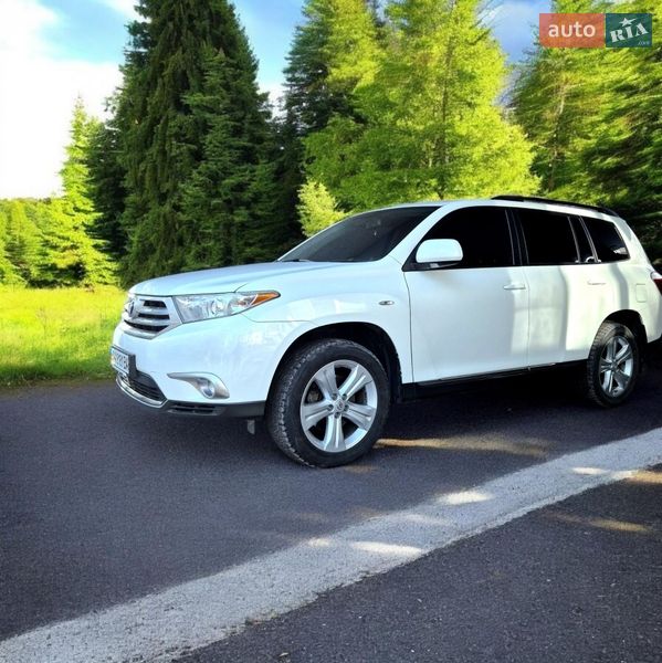 Toyota Highlander 2011