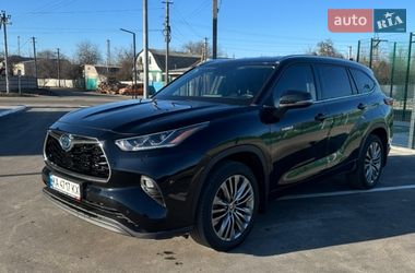 Позашляховик / Кросовер Toyota Highlander 2021 в Києві