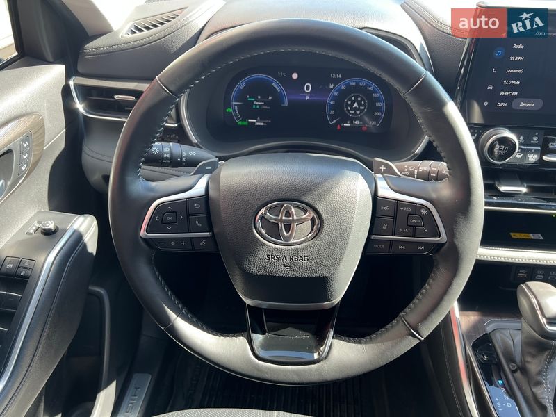 Внедорожник / Кроссовер Toyota Highlander 2024 в Виннице