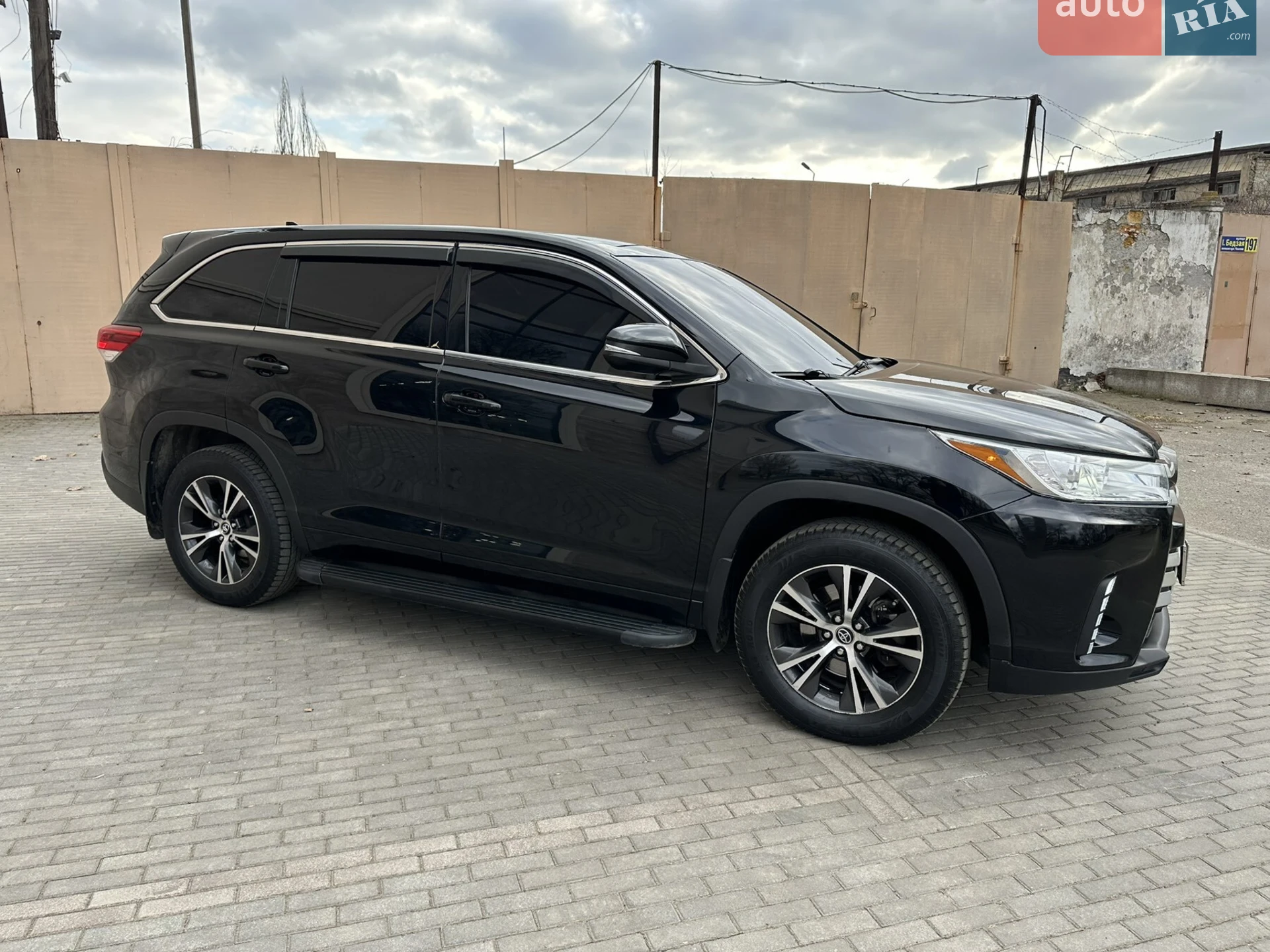 2017 Toyota Highlander - мініатюра 7