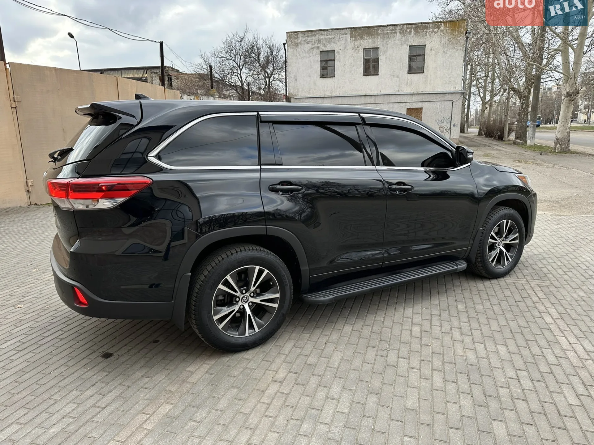 2017 Toyota Highlander - мініатюра 10
