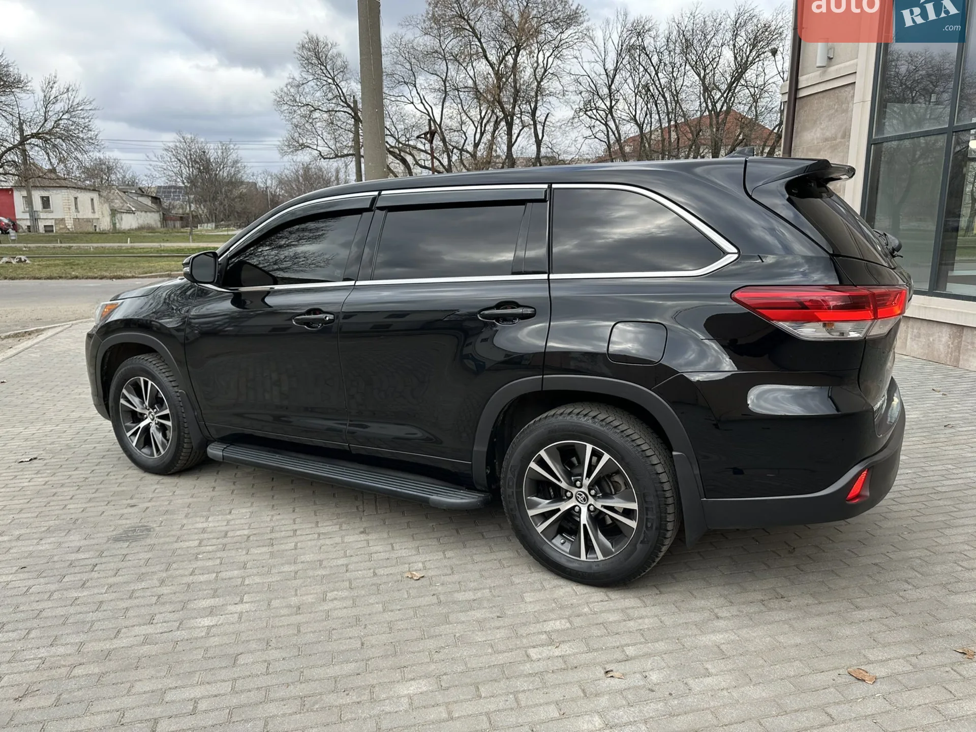 2017 Toyota Highlander - мініатюра 20