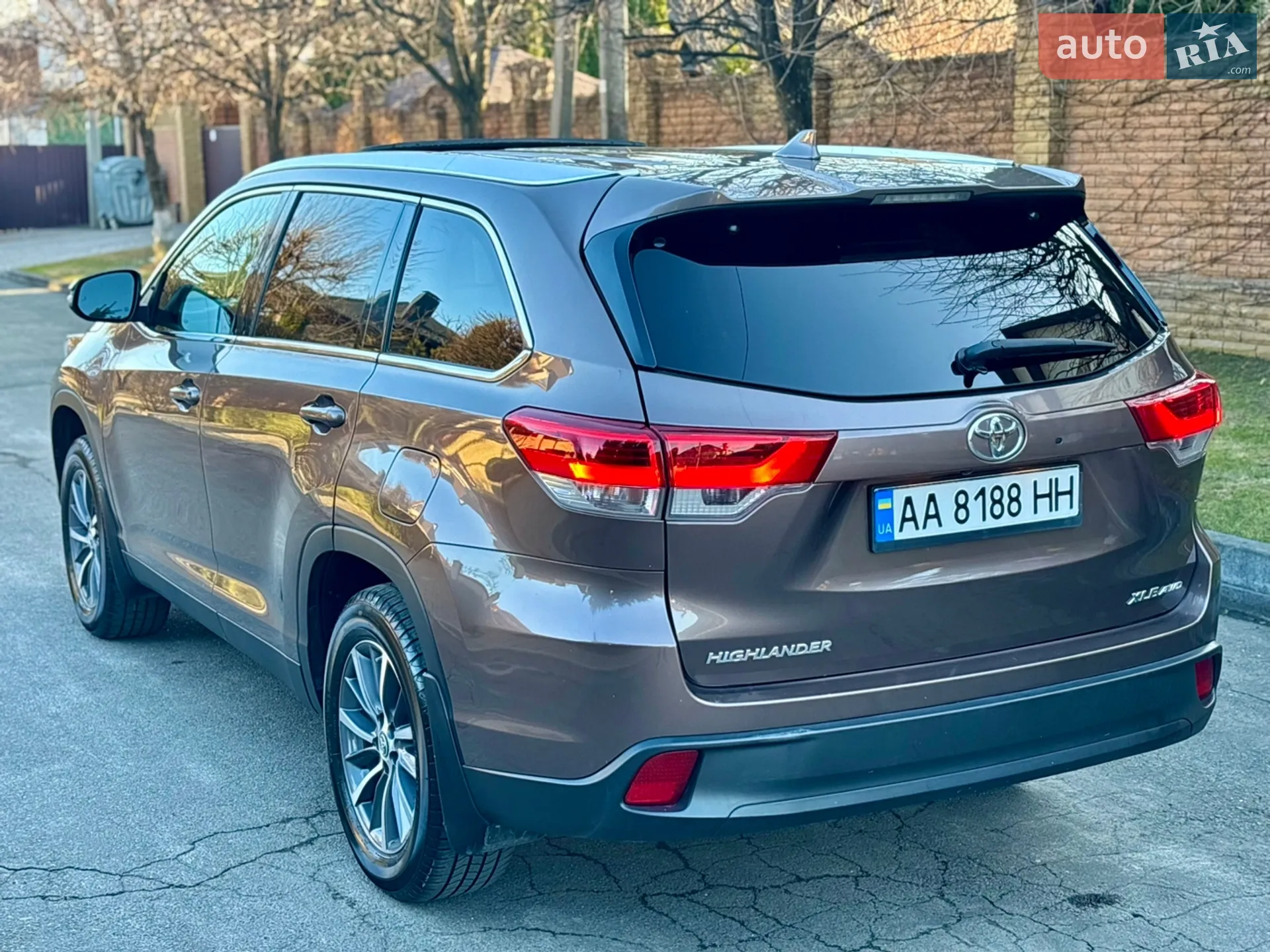 2019 Toyota Highlander - мініатюра 8