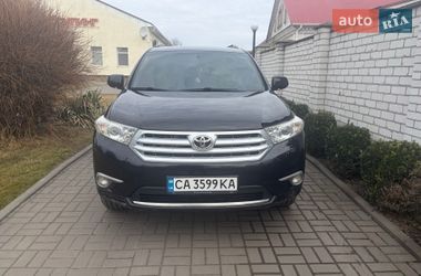 Внедорожник / Кроссовер Toyota Highlander 2011 в Смеле