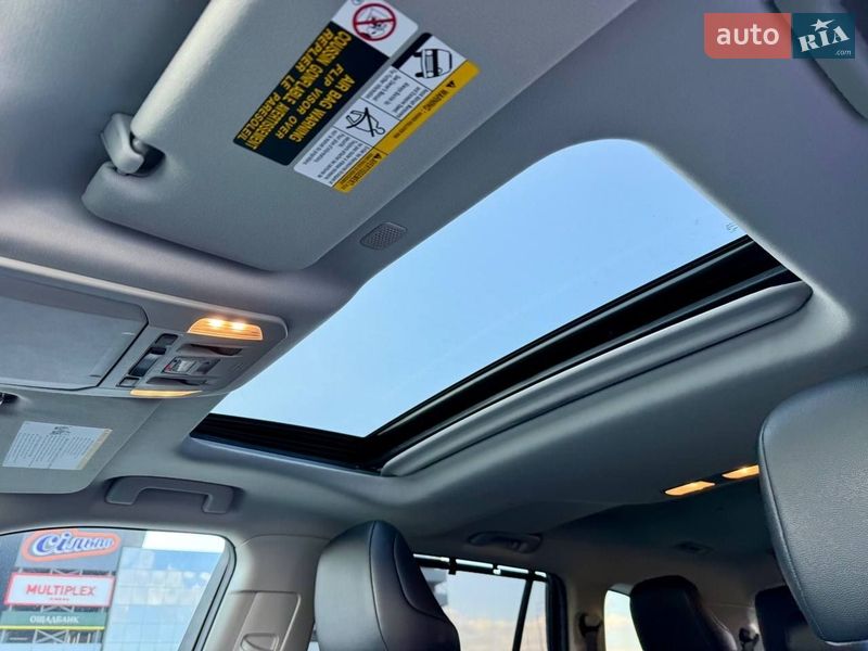 Внедорожник / Кроссовер Toyota Highlander 2020 в Киеве