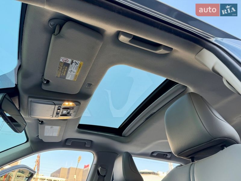 Позашляховик / Кросовер Toyota Highlander 2021 в Києві