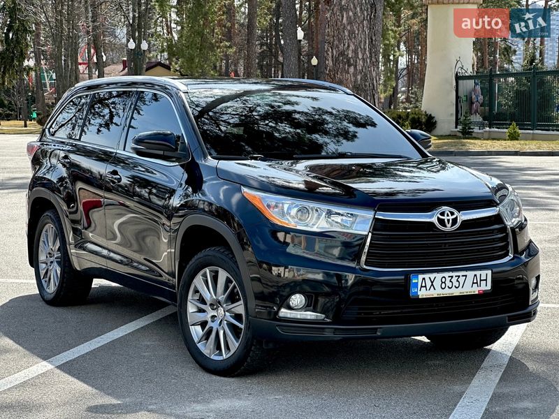 Позашляховик / Кросовер Toyota Highlander 2015 в Харкові