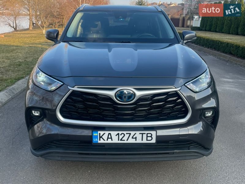 Позашляховик / Кросовер Toyota Highlander 2022 в Києві