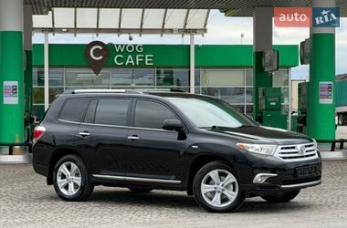 Позашляховик / Кросовер Toyota Highlander 2014 в Києві