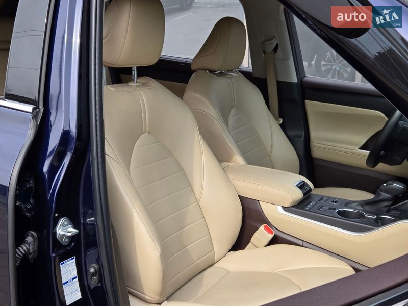 Внедорожник / Кроссовер Toyota Highlander 2022 в Киеве