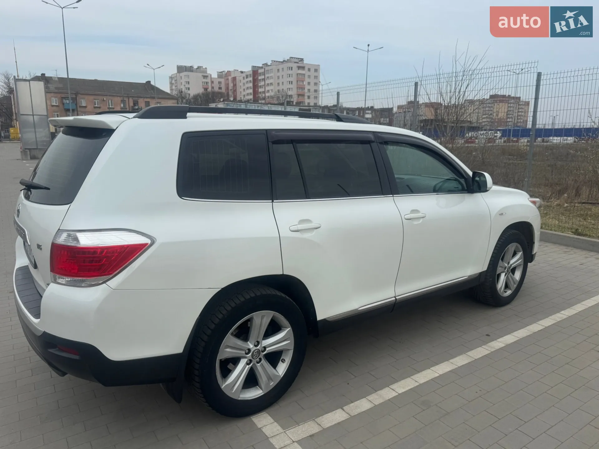 2010 Toyota Highlander - мініатюра 11