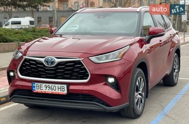 Позашляховик / Кросовер Toyota Highlander 2023 в Миколаєві