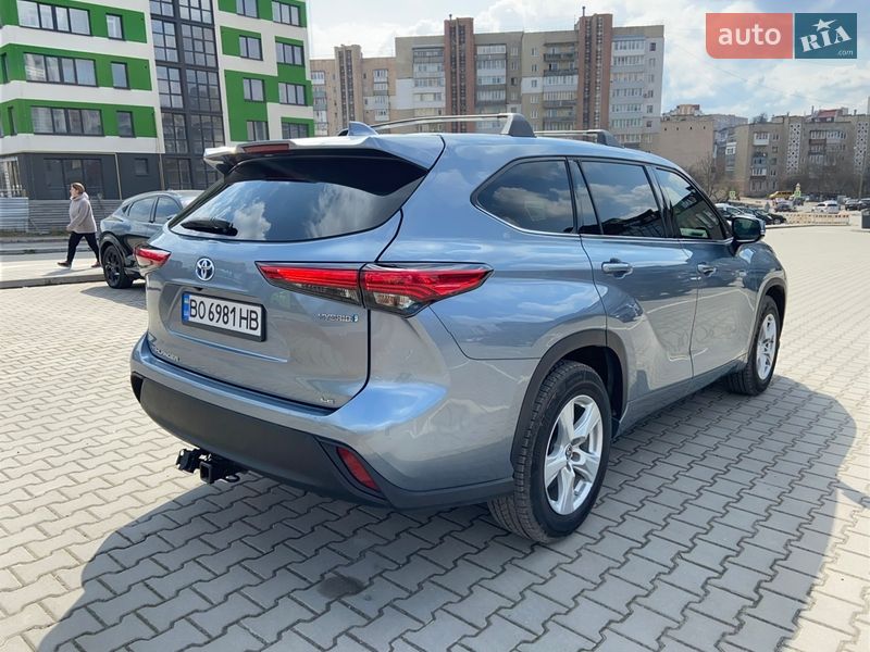 Позашляховик / Кросовер Toyota Highlander 2020 в Тернополі