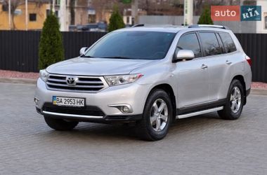 Внедорожник / Кроссовер Toyota Highlander 2011 в Врадиевке