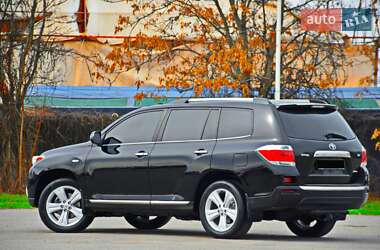 Позашляховик / Кросовер Toyota Highlander 2013 в Дніпрі