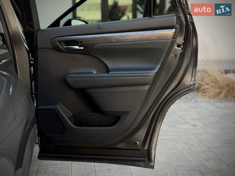 Позашляховик / Кросовер Toyota Highlander 2021 в Луцьку фото 69 Позашляховик / Кросовер Toyota Highlander 2021 в Луцьку