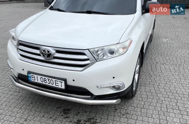 Внедорожник / Кроссовер Toyota Highlander 2012 в Полтаве