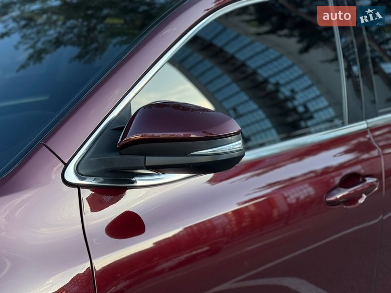Позашляховик / Кросовер Toyota Highlander 2015 в Києві