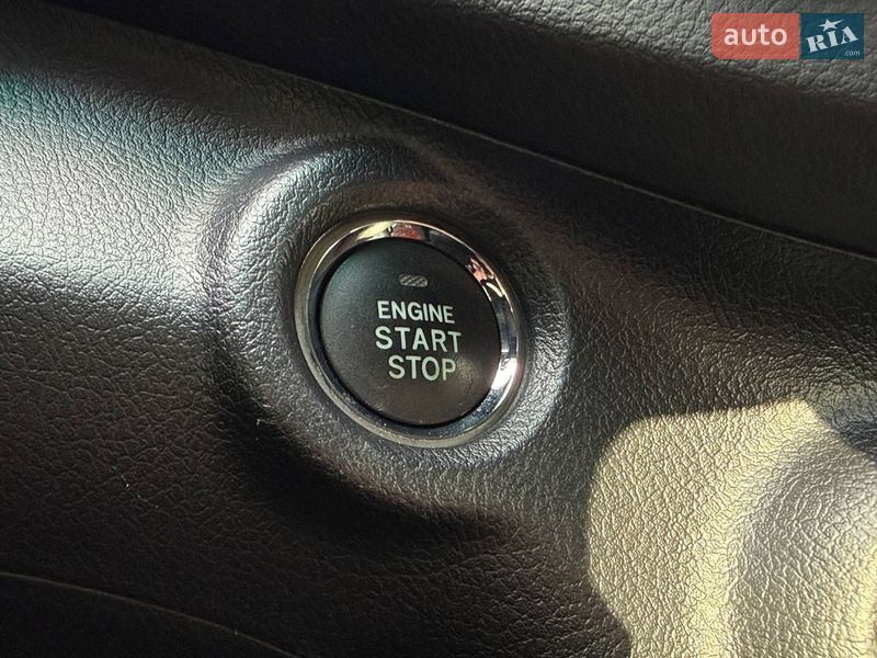 Внедорожник / Кроссовер Toyota Highlander 2012 в Киеве