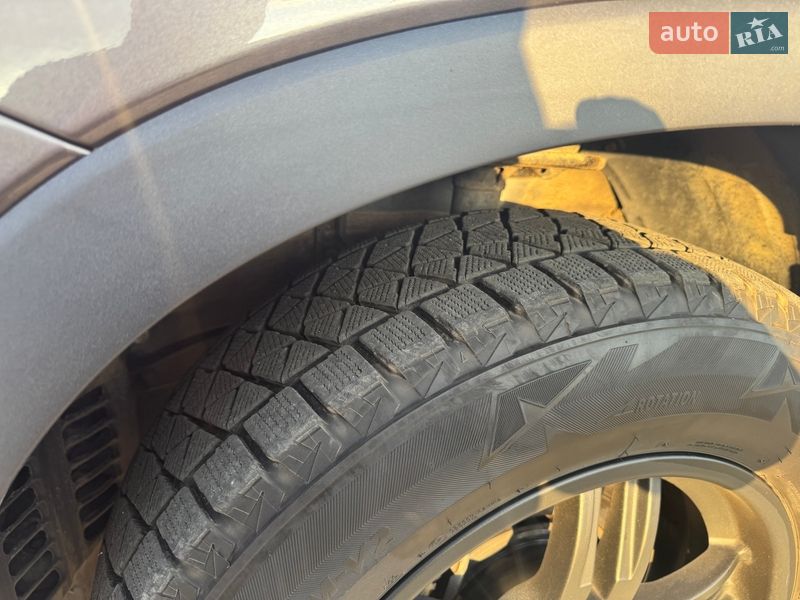 Позашляховик / Кросовер Toyota Highlander 2014 в Києві