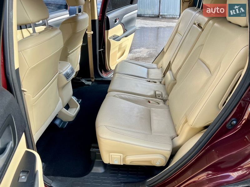 Внедорожник / Кроссовер Toyota Highlander 2014 в Виннице фото 26 Внедорожник / Кроссовер Toyota Highlander 2014 в Виннице