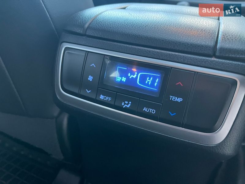 Позашляховик / Кросовер Toyota Highlander 2014 в Києві фото 20 Позашляховик / Кросовер Toyota Highlander 2014 в Києві