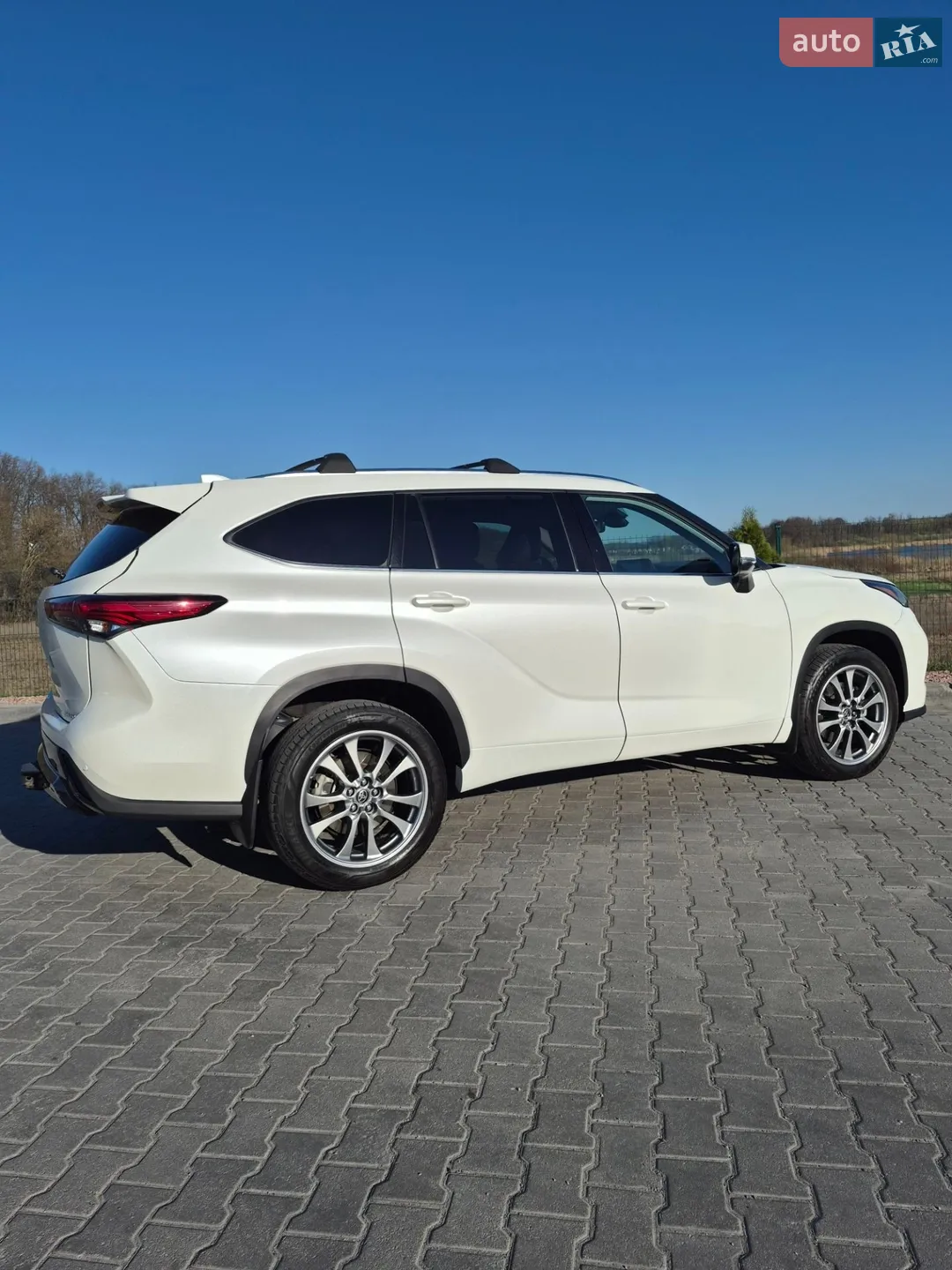 2021 Toyota Highlander - мініатюра 3