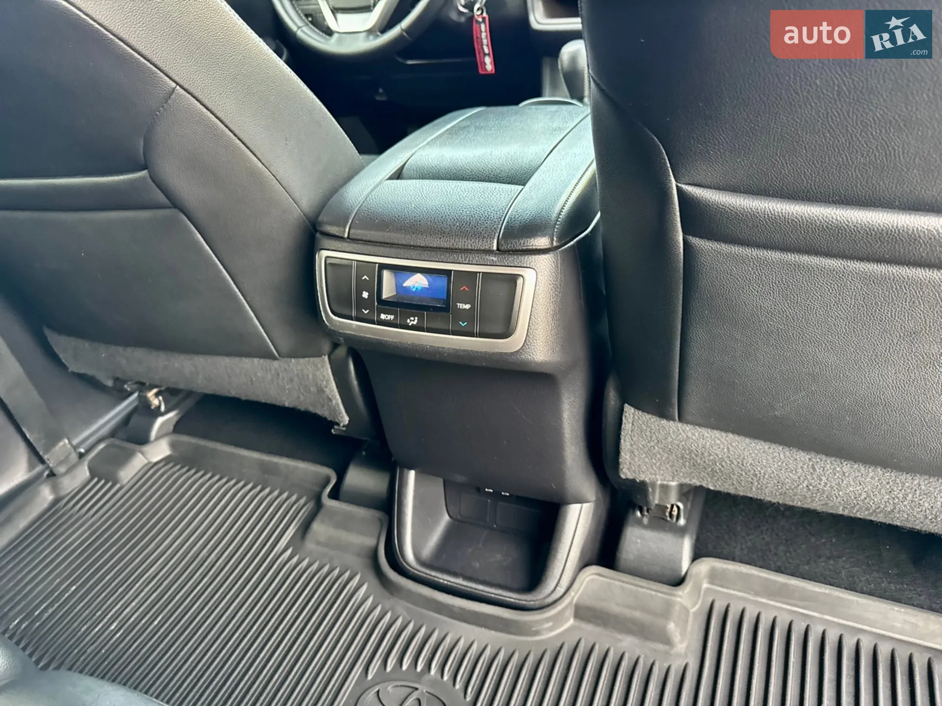 2016 Toyota Highlander - мініатюра 13