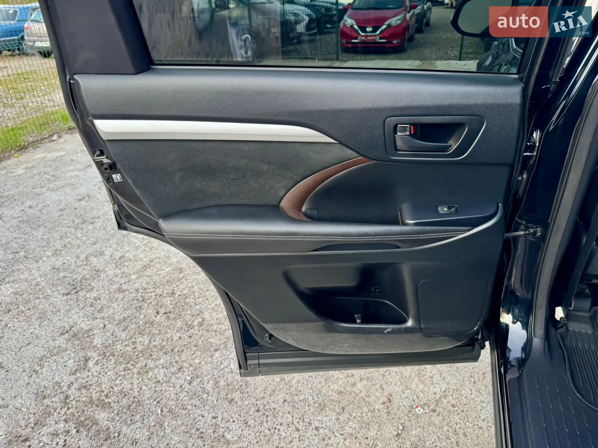 2016 Toyota Highlander - мініатюра 41