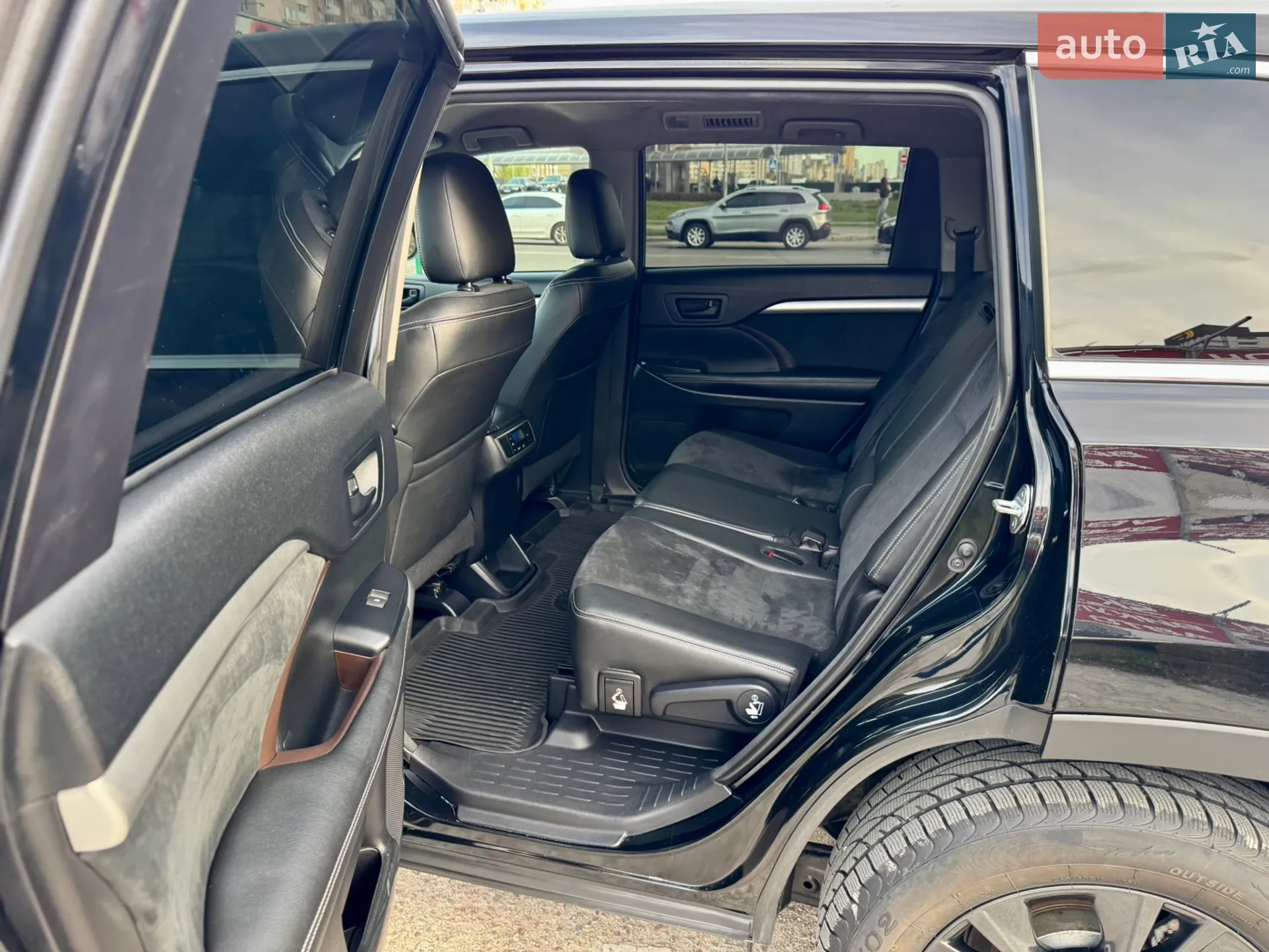 2016 Toyota Highlander - мініатюра 42