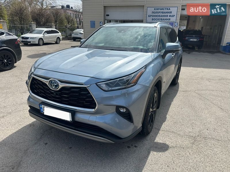 Toyota Highlander 2023