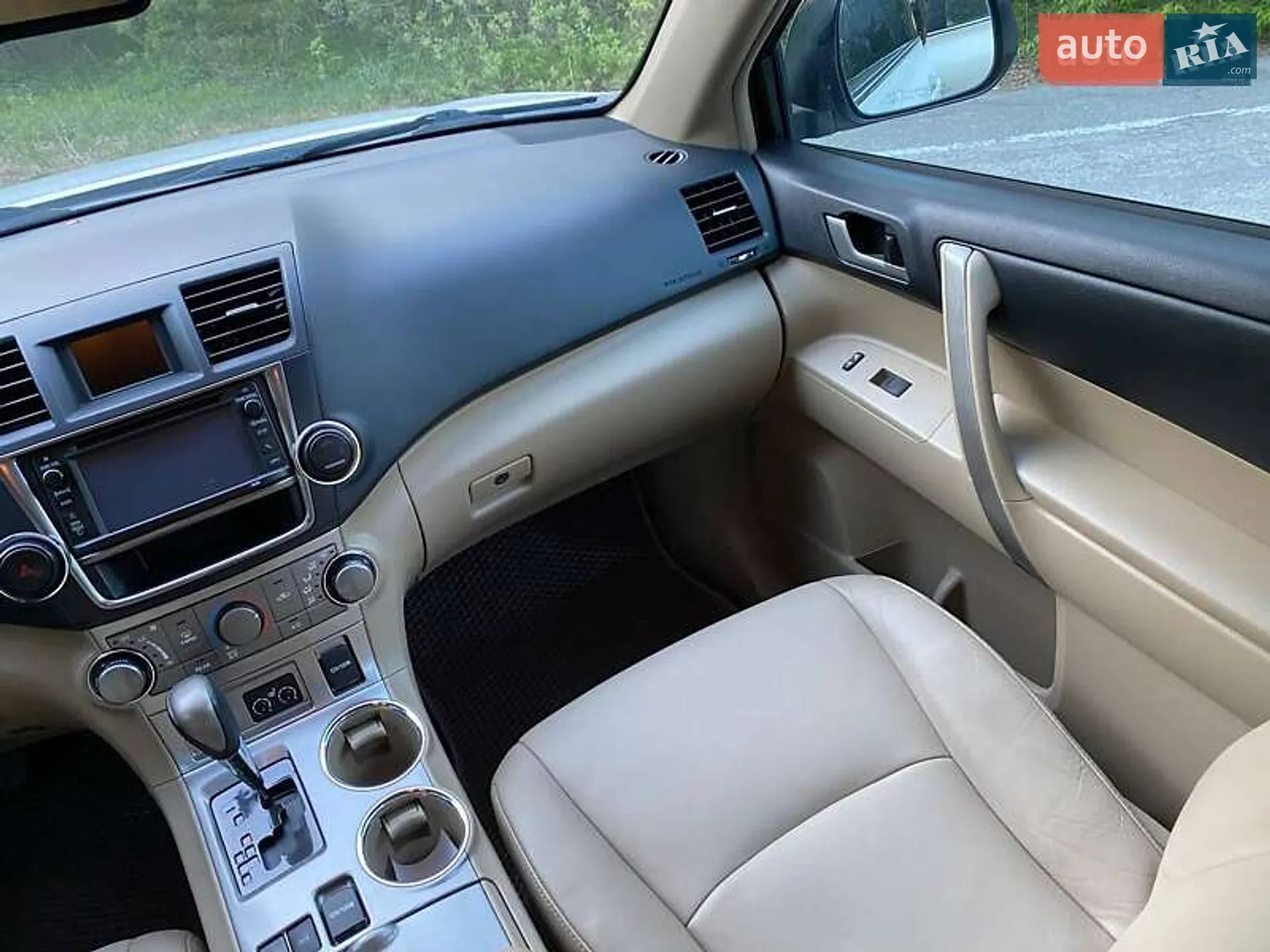 2013 Toyota Highlander - мініатюра 17