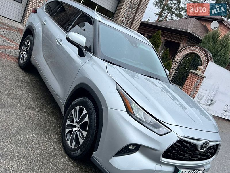 Toyota Highlander 2020