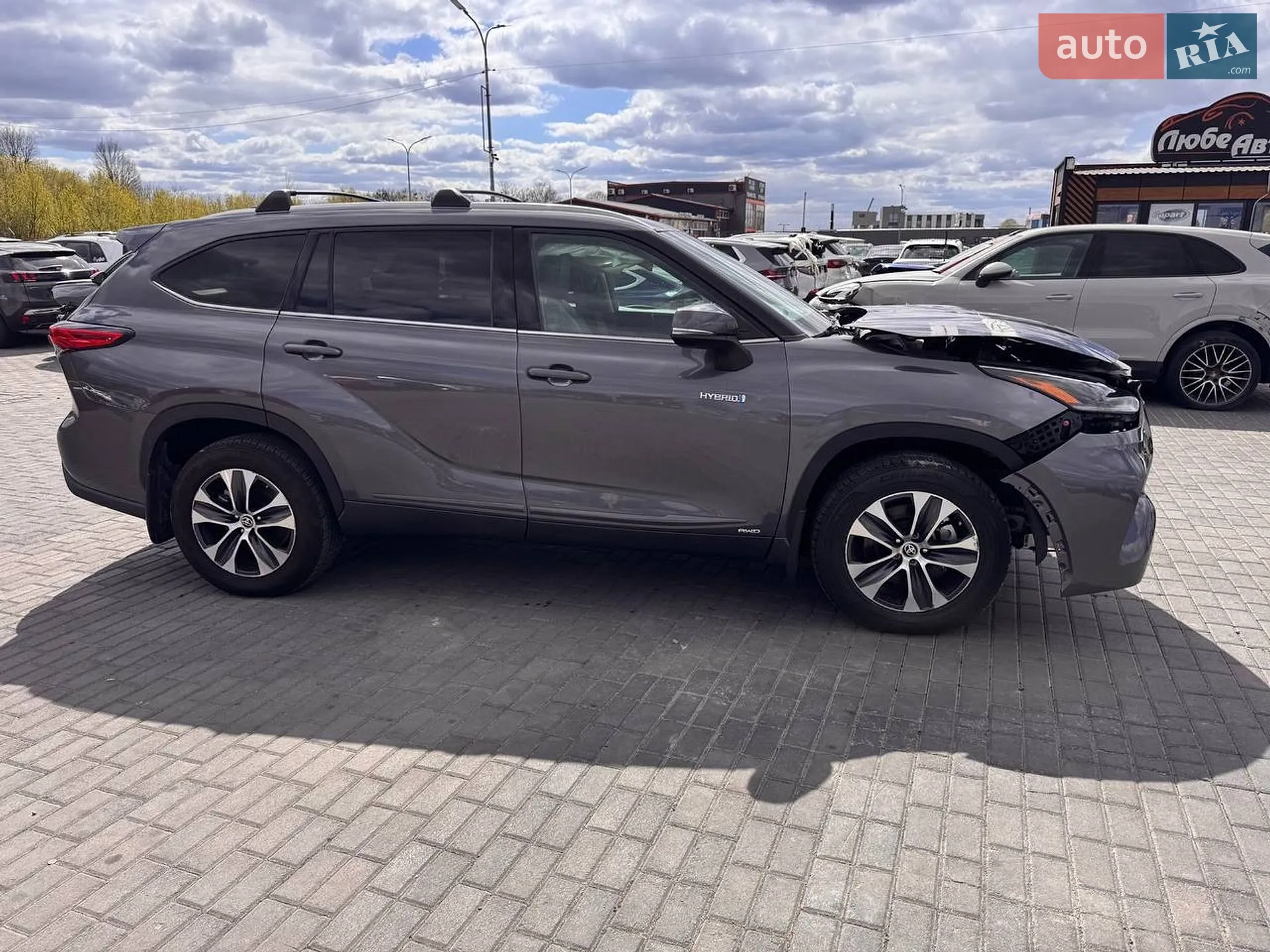 2020 Toyota Highlander - мініатюра 2