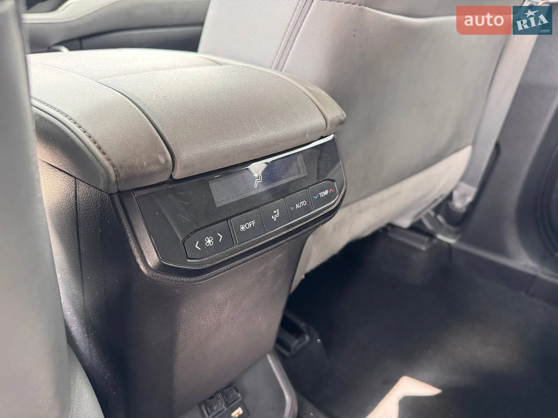 2020 Toyota Highlander - мініатюра 20