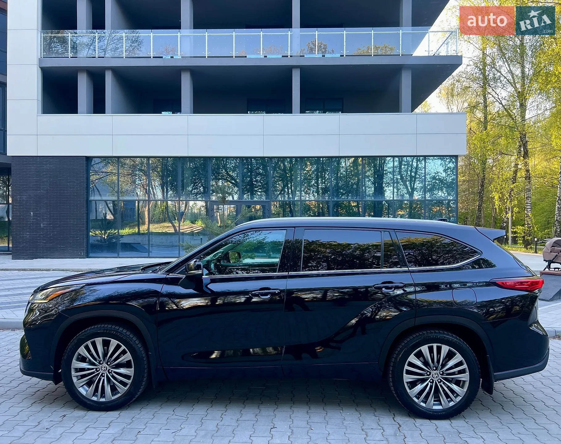 2020 Toyota Highlander - мініатюра 11